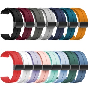 Bracelet en silicone à boucle pliante magnétique 20mm 22mm Bracelet universel sport à dégagement rapide pour <span class=keywords><strong>Samsung</strong></span> <span class=keywords><strong>Galaxy</strong></span> <span class=keywords><strong>Watch</strong></span> 4/6/<span class=keywords><strong>5Pro</strong></span> - Product Image 1