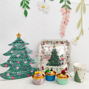 DAMAI Artículos de Decoración Navideña, Platos de Papel Desechables con Diseño de Árbol de Navidad y Hadas de Jengibre, Vasos y Servilletas - Product Image 2