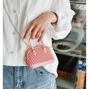 Nouveau <span class=keywords><strong>sac</strong></span> à main mini en PVC effet gelée pour l'été 2026, <span class=keywords><strong>sac</strong></span> à bandoulière tendance best-seller avec fermeture éclair et design ajouré pour enfants - Product Image 2