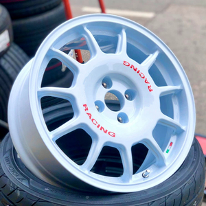 Jantes forgées de 17, 18, 19, 20, 21 et 22 pouces pour Fiat Grande Punto, <span class=keywords><strong>Abarth</strong></span> <span class=keywords><strong>500</strong></span>, 595, 695, Mini Cooper R56, F55, F56, VW Polo, Golf Leggenda - Product Image 3