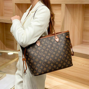 Sac à main mini pour femme, motif crocodile, grande capacité, design Louie, bandoulière, tendance, doublure en PU, sacs Viouttonning - Product Image 4