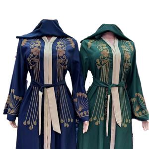 Abaya d'été modeste pour femmes musulmanes, en tissu doux, avec fermeture éclair, motif brodé, strass, qualité supérieure, robuste, OEM/ODM - Product Image 1