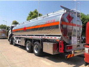 Camion-citerne à essence spécial très apprécié sur le marché, capacité 15m³-28m³, véhicule de transport de carburant spécial pour stations-service, camion-citerne à huile 8x4 - Product Image 2