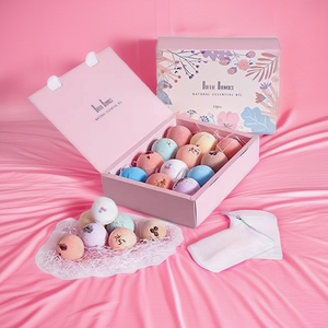 OEM Venta al por mayor de Navidad Baño Vegano Fizzy Natural Baño Burbuja Ballsl Sal Relax Burbuja Orgánica Fizzier Baño Bomba Regalo Set - Product Image 1