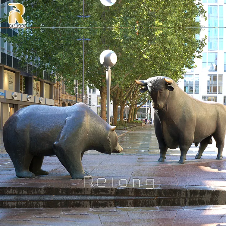 Scultura a grandezza naturale della statua dell'orso del toro del metallo dell'ottone del bronzo del grande animale del mercato delle azioni da vendere