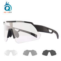 Lunettes de sport de plein air Lunettes de cyclisme photochromiques Uv400 avec revêtement miroir transparent pour hommes pour vélo