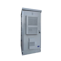Armoire extérieure de télécommunications en métal étanche IP65 IP55 de 19 pouces avec armoire de batterie de rack de serveur de climatiseur