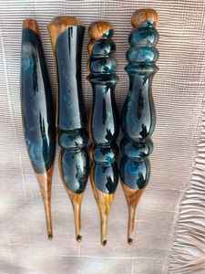 Ganchos de Crochet de Resina y Madera, Ligeros, Duraderos, Acabado Liso, Agarre Cómodo, Ideales para Proyectos de Tejido y Crochet - Product Image 4