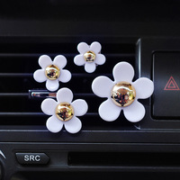 Marguerite fleur pour climatiseur de voiture, Clip de parfum de sortie d'air, accessoires d'intérieur pour femme