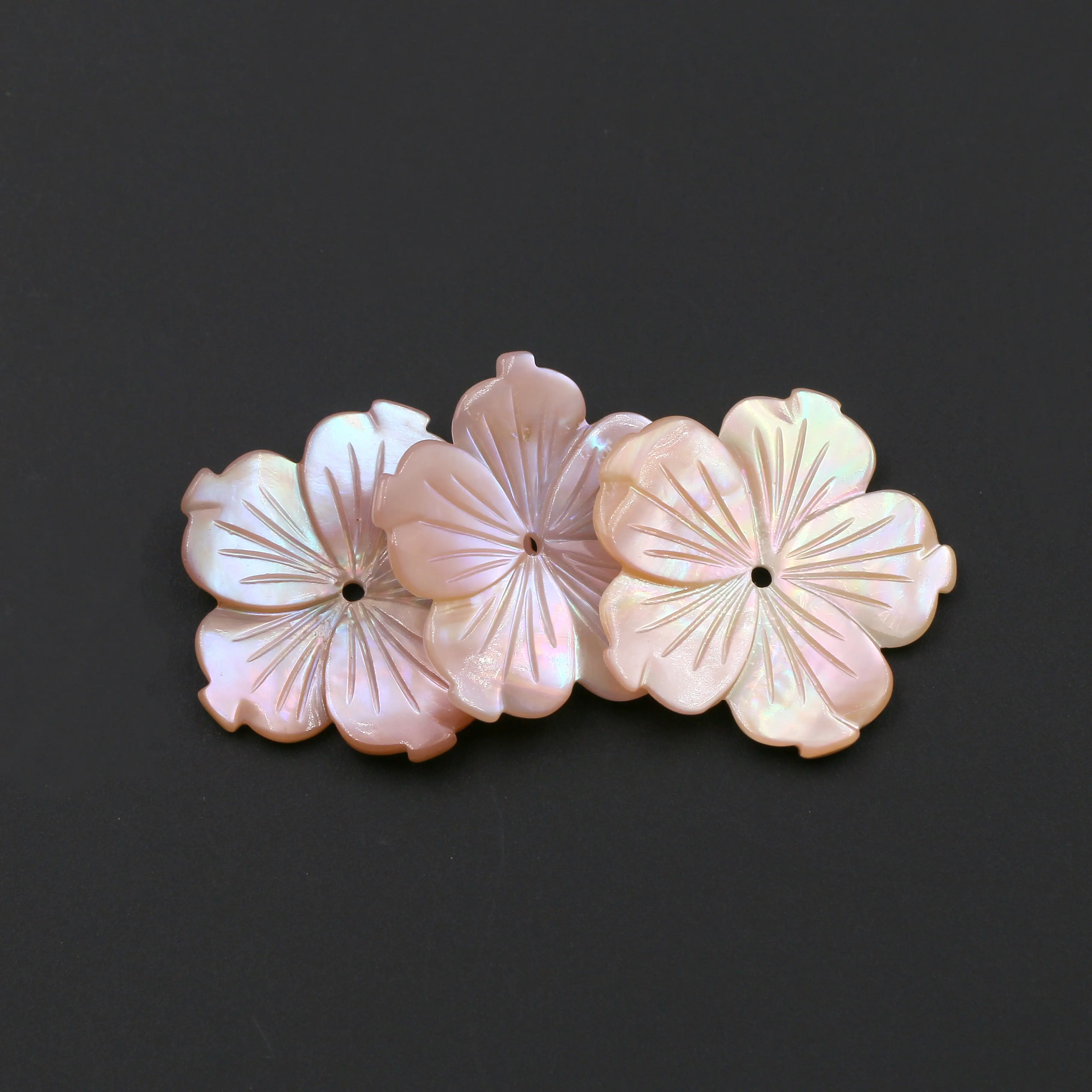 Natural Pink Shell Mother Of Pearl Hand Carved Flower Shape Shell Beads