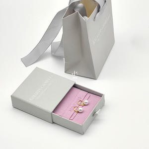 100 pièces de boîtes cadeaux pliables personnalisées, boîte à tiroir rigide coulissante en papier, <span class=keywords><strong>9</strong></span>*<span class=keywords><strong>9</strong></span>*3,2 <span class=keywords><strong>cm</strong></span> avec logo en feuille noire estampé - Product Image 4
