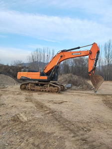 Équipement de construction lourde 520-9c Excavatrice sur chenilles Excavatrices Doosan Dx520 520 520lc utilisées à Shanghai Excavatrice fournie 2018 - Product Image 2
