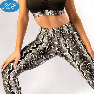 Leggings de <span class=keywords><strong>pole</strong></span> <span class=keywords><strong>dance</strong></span> à imprimé serpent personnalisés, <span class=keywords><strong>tissu</strong></span> recyclé, antidérapant, adhérent, pantalon de <span class=keywords><strong>pole</strong></span> - Product Image 4
