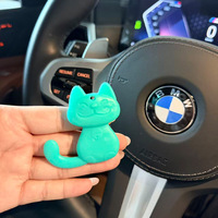 Diffuseur de parfum pour grille d'aération de voiture, pendentif chat, désodorisant longue durée, parfum rafraîchissant, en PVC, diffuseur solide