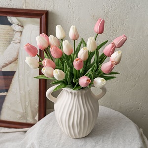 Bouquet de tulipes artificielles CallaFloral, fleurs en soie rose et blanches, décoration intérieure, style Ins, arrangement en vase - Product Image 1
