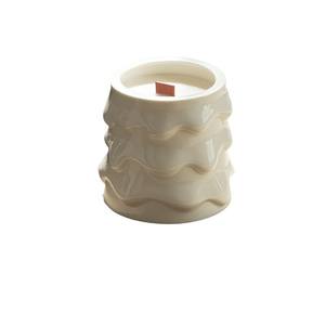 Vela de Cerámica Moderna de Estilo Minimalista con Forma de Helado de Crema - Product Image 1