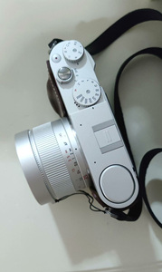 กล้องถ่ายภาพบุคคล Leica Typ 113 พร้อมเลนส์ Summilux 23 มม. f/1.7 ASPH ความละเอียด 16.2 ล้านพิกเซล กล้องมือสอง - Product Image 2