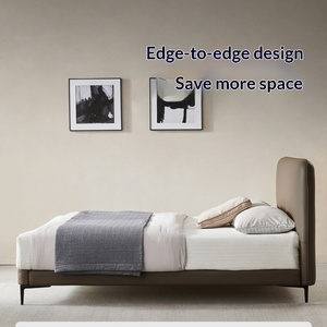 Letto Matrimoniale Moderno Minimalista Italiano Personalizzato con Struttura in Legno Massello, Testiera in Vera Pelle Effetto Tofu, Bordo Imbottito 1.8m, Ideale per Matrimoni - Product Image 4