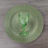 Plat de Présentation en Verre Nervuré Coloré 33 cm (13 pouces) En Stock, avec Service de Gobelets pour Mariages, Événements et Fêtes