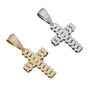 จี้รูปกากบาททรงบาแก็ตต์เงินแท้ 925 ชุบทอง ยี่ห้อ J&C ผ่านการทดสอบเพชร-มอยส์ซาไนต์ สไตล์ฮิปฮอปประดับเพชร - Product Image 2