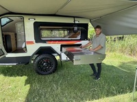 2025 nouveau camping-car remorque caravanes 1-3 personnes remorque de voyage avec salle de bain larme hors route camping-car