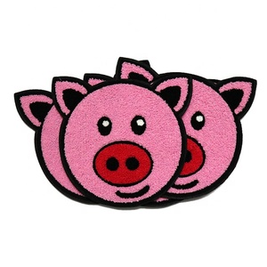 Toppe in ciniglia personalizzate con <span class=keywords><strong>lettere</strong></span> universitarie termoadesive - Product Image 6