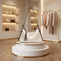 Sac à main en cuir véritable pour femme, nouvelle collection Printemps/Été 2026, design urbain et épuré, sac à bandoulière tendance avec deux sangles en polyester