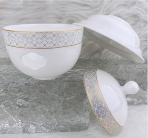 Service de chauffe-plats en céramique pour hôtel, ensemble de marmites à ragoût en porcelaine avec base chauffante et couvercle, motifs multi-bordures or et argent pour banquets - Product Image 4
