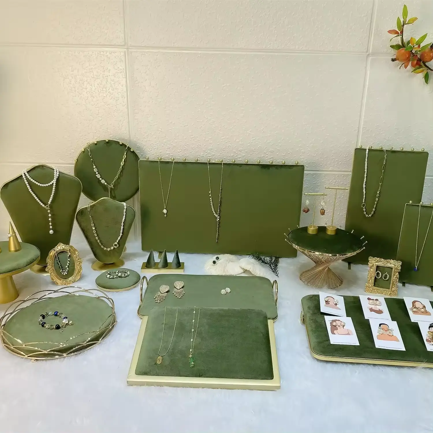 Estante de exhibición de joyería de la serie verde clásica, accesorios para anillo, collar, pendiente, soporte, bandeja, maniquí, soporte de joyería, soporte de exhibición