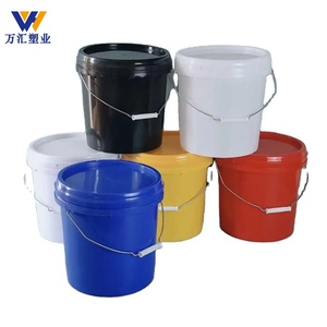 Bidons en plastique multi-capacités et fûts à bière en plastique. Conception scellée sécurisée pour l'emballage logistique - Product Image 1