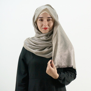 Hijab en satin doré brillant, foulards et châles métalliques, écharpe musulmane pour femme de luxe, voiles de Dubaï, écharpes à franges scintillantes 2026 - Product Image 5