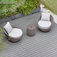 Ensemble de chaises pivotantes rotatives en rotin de style moderne pour jardin, loisirs, salon, cour, extérieur, hôtel