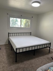 Tùy chỉnh giường thép với đầu giường và lưu trữ nhiệm vụ nặng nề Dễ dàng lắp ráp khung giường Kim loại kích thước đầy đủ khung giường - Product Image 6