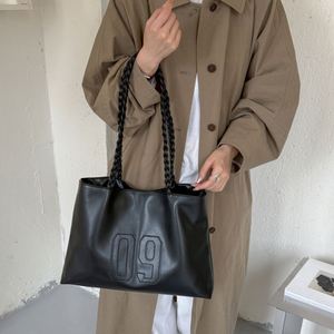 Bolso Tote de Cuero PU Repujado para Mujer, Gran Capacidad, Estilo Vintage, Bolso de Hombro para Uso Diario, Venta al Por Mayor - Product Image 5
