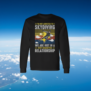 T-shirt a maniche lunghe per paracadutisti con design vintage e stampa divertente - Product Image 3