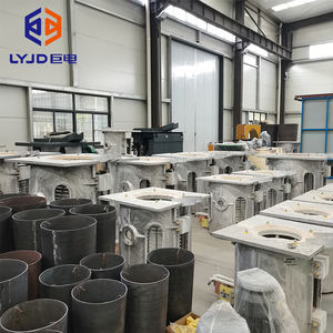 Four industriel à induction à moyenne fréquence de 100 kg à 50 tonnes pour la récupération de métaux ferreux, acier et platine - Product Image 4