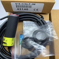 S18-2VNDS-2M S18-2VNDL-2M Sensor Sakelar Fotolistrik Induktif Asli Baru 100% Baru Garansi Satu Tahun