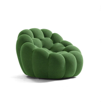 Canapé Sectionnel Crème Style Design Européen Moderne Roche Bobois avec Accents Courbés, Module Bulle Unique, Idéal pour Hôtels