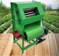 Machine à récolter les arachides multifonctionnelle de haute qualité pour grandes exploitations agricoles, avec moteur et boîte de vitesses de tracteur