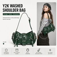 Sac à bandoulière Y2K style urbain pour femme, grande capacité, étanche, avec rivets punk, boucle cœur, multiples poches zippées et sangle réglable