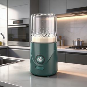 Licuadora USB Portátil de 260 ml, Batería Recargable, Libre de BPA, a Prueba de Fugas, de Alta Resistencia, con 2 Cuchillas para Triturar Hielo, para Hacer Smoothies, para Exteriores y Automóviles - Product Image 4