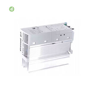 Nuevo convertidor de frecuencia original E82EV402K4C200, controlador de CA de - Product Image 1