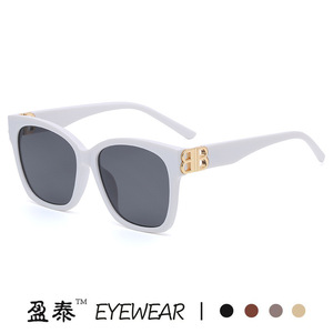 Yingtai Eyewear Double B <b>Square</b> <b>Frame</b> Sunglasses UV400 Protection Women's Fashion Sun Glasses - Product Image 4