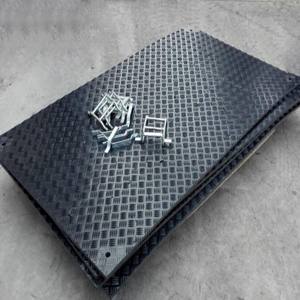 Tavole di Supporto per Terreno in UHMWPE su Misura, Realizzate con Opzioni Personalizzate di Spessore e Colore, Tappetino per Accesso Stradale - Product Image 3