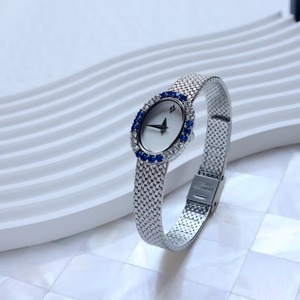 Montre à quartz élégante et personnalisée pour femme avec bracelet en métal tendance pour le quotidien professionnel - Product Image 6