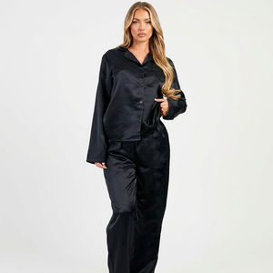 Ensemble de vêtements de nuit pour femmes OEM en satin polyester/coton, 2 pièces, fermeture à cordon, sexy, confortable, respirant, été/printemps - Product Image 1