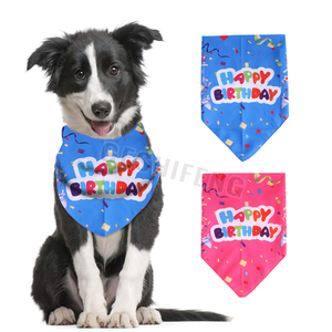 <span class=keywords><strong>Joyeux</strong></span> <span class=keywords><strong>Anniversaire</strong></span> Imprimé Pet Bandana Collier Nouveauté Style Tissu Blanc pour Chiens pour Toutes Saisons-Hiver Printemps Été Automne - Product Image 1