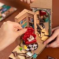 Robotime Rolife Regalos de madera DIY Casa en miniatura Rompecabezas de madera 3D TGB07 Kit de tienda de libros Booknook