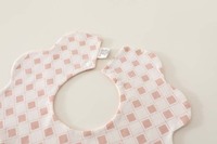Mamibai Lot de 3 bavoirs bébé 360 degrés |   Bavoirs réversibles en coton à volants avec boutons-pression |   Ananas floral à carreaux |   3 Couleurs |   0-3 ans