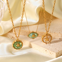Collier avec pendentif en forme d'étoile de mer en coquillage plaqué or 18 carats, chaîne en acier inoxydable, style océan